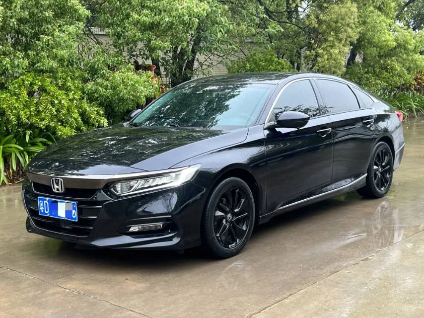 Соглашение 2021 260TURBO Роскошь Звездный свет Ограниченный Версия