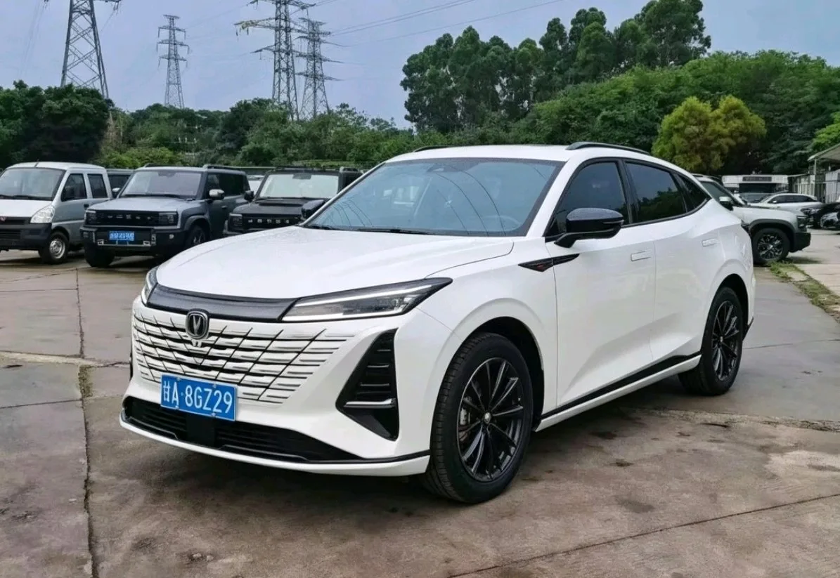 Changan 2024 CS75 PLUS 2.0T Champion Edition Intelligent Driving Performance Model (Automatic Transmission)