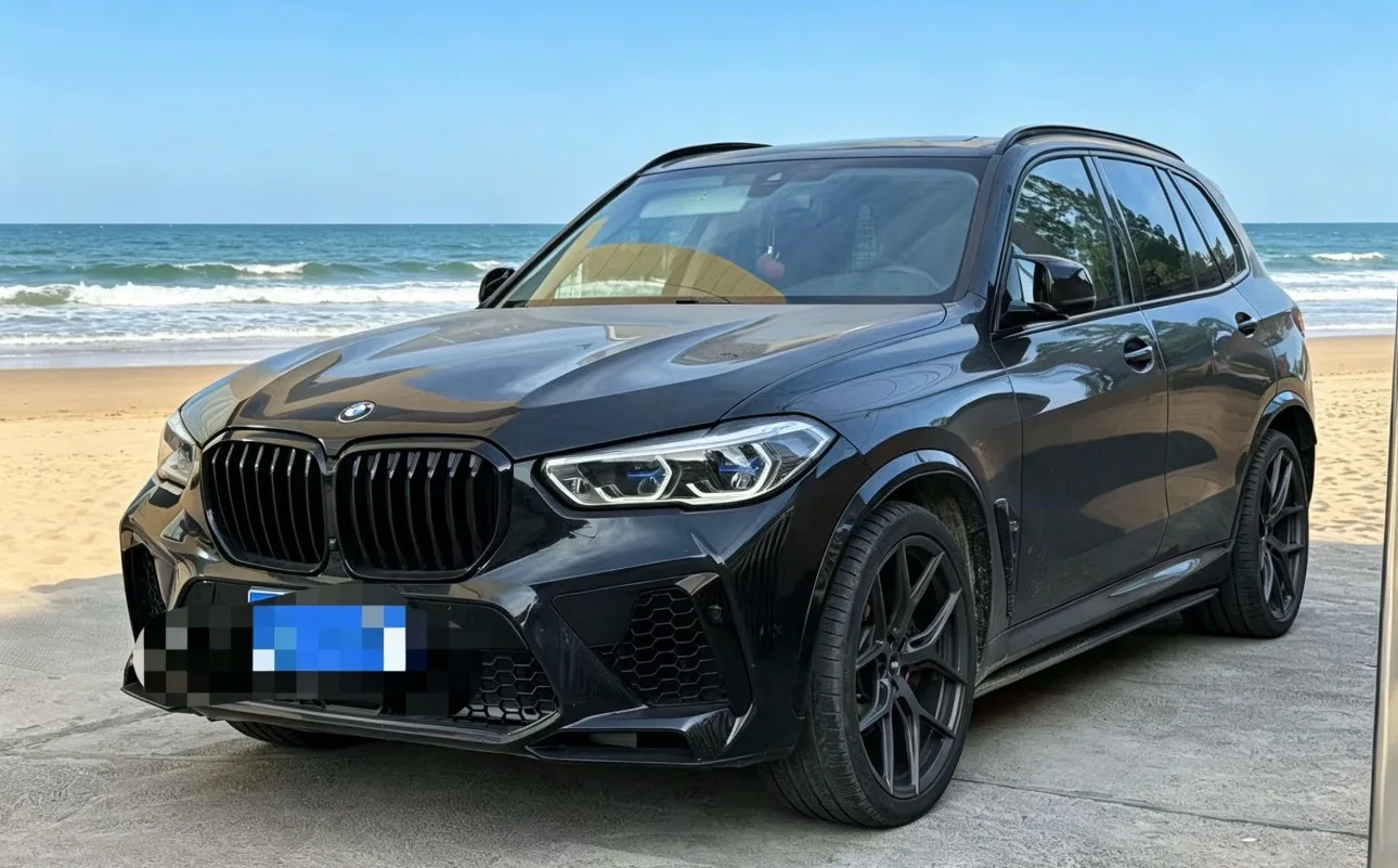 宝马 X5 （进口） 2021 面部拉皮 xDrive40i M 运动 包裹