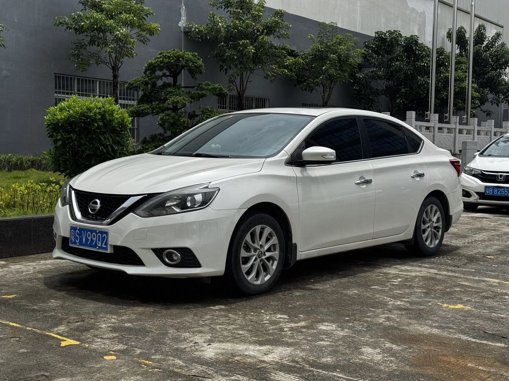 Nissan Sylphy 2019 1.6XV CVT Smart Connect Premium Edition (National V Emission Standard)