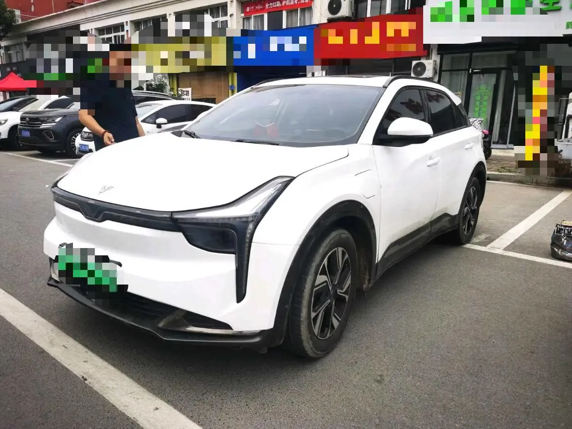 娜塔 在 2022 模型, 志 500, 三元 锂
