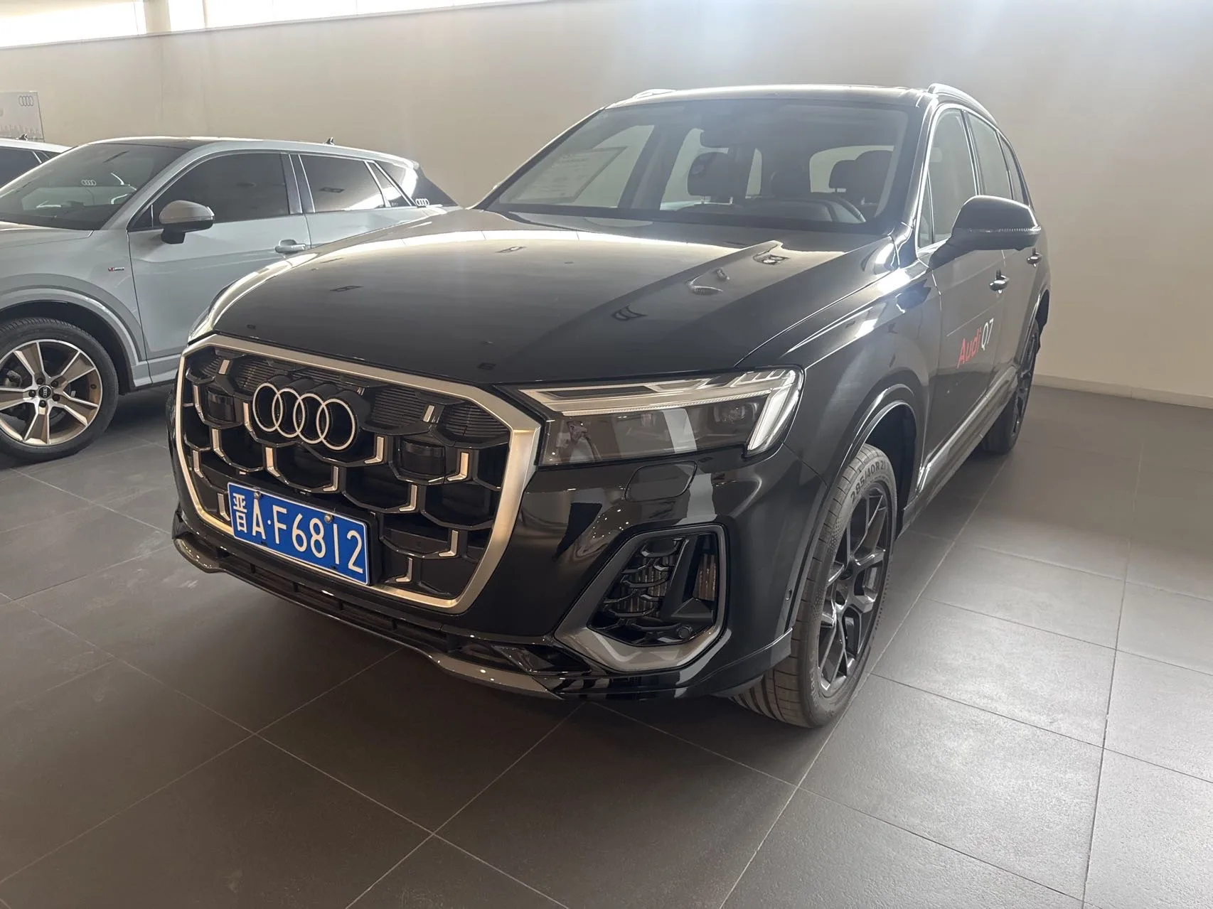 Audi Q7 (Imported) 2025 Q7 48V 3.0TFSI 55TFSI Quattro S line Black Knight Edition Automatic Transmission