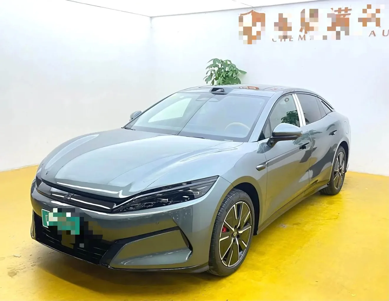 BYD 2025 Han L EV 701KM LiDAR Premium Automatic Transmission