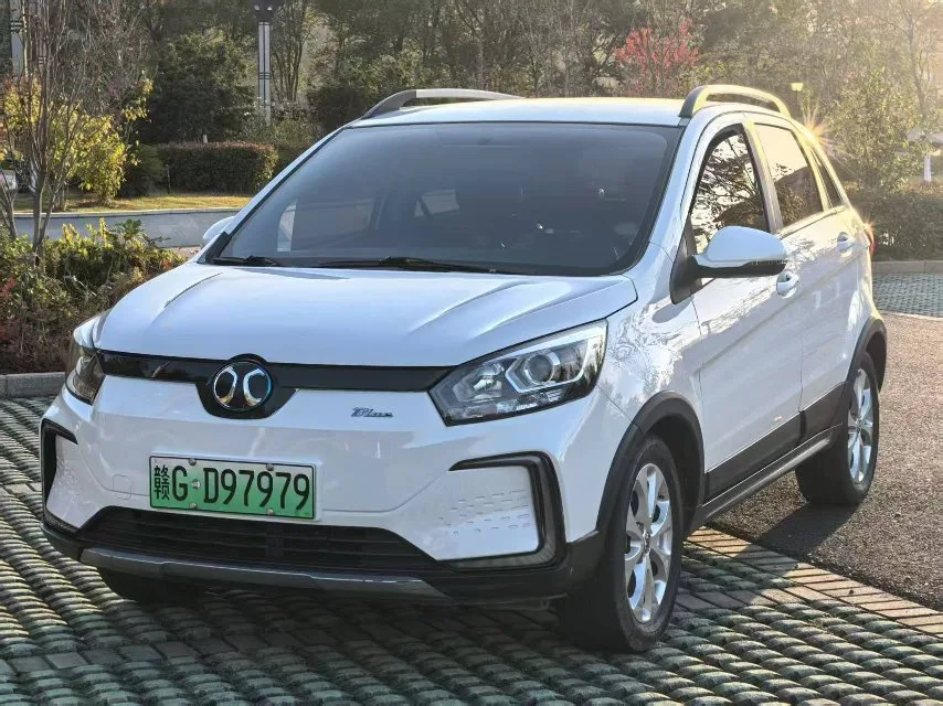 BAIC New Energy EC5 2019 Model Year "Trendy Edition"