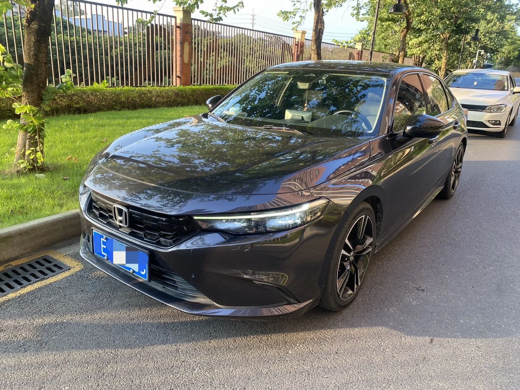 Stylish 2022 240TURBO CVT Premium Edition