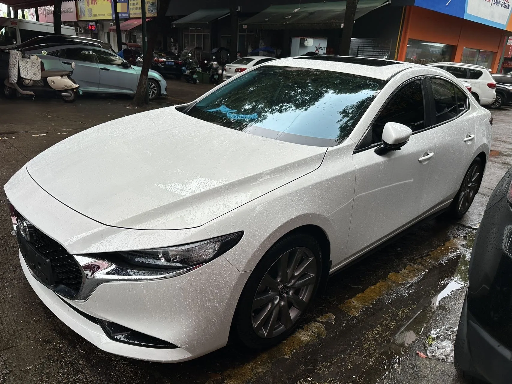 Mazda3 Axela 2020 2.0L Automatic Premium Edition