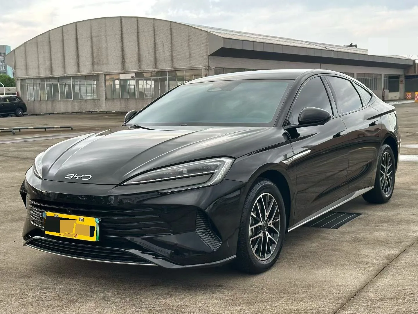 BYD 2025 Seal 07 DM-i 1.5 CVT 70km Elite Edition Automatic
