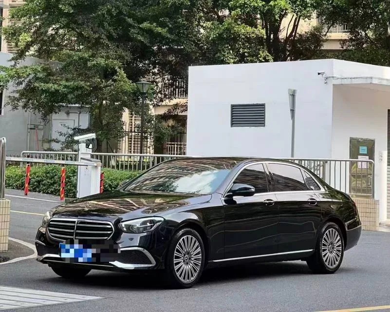 Mercedes-Benz E-Class 2021 E 300 L Fashion Edition