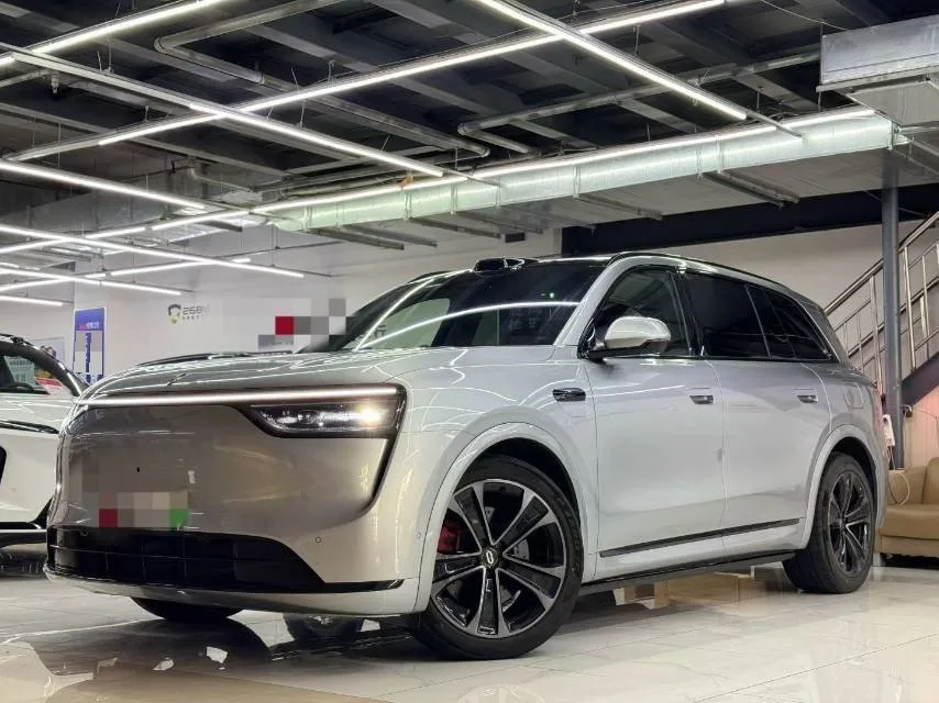 Wenjie M8 2025 Range Extended Ultra Edition 53.4kWh 5-Seater