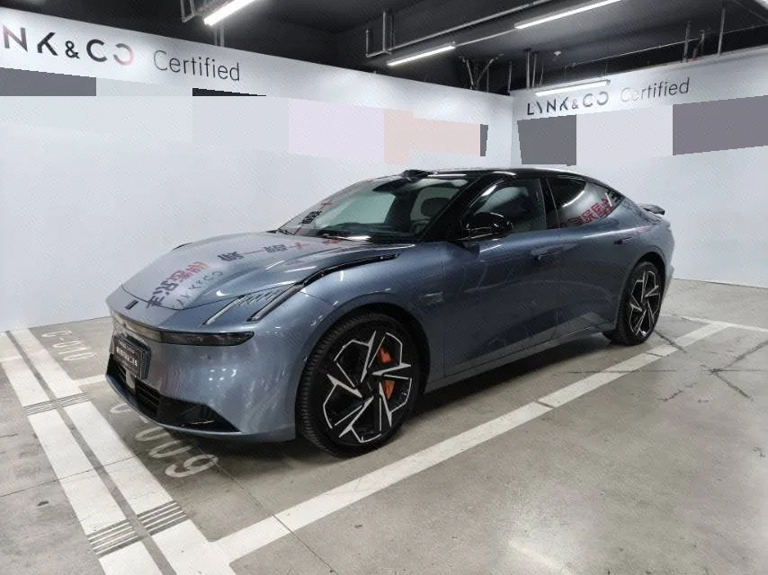 Lynk & Co Z10 2024 Top-of-the-Line Edition