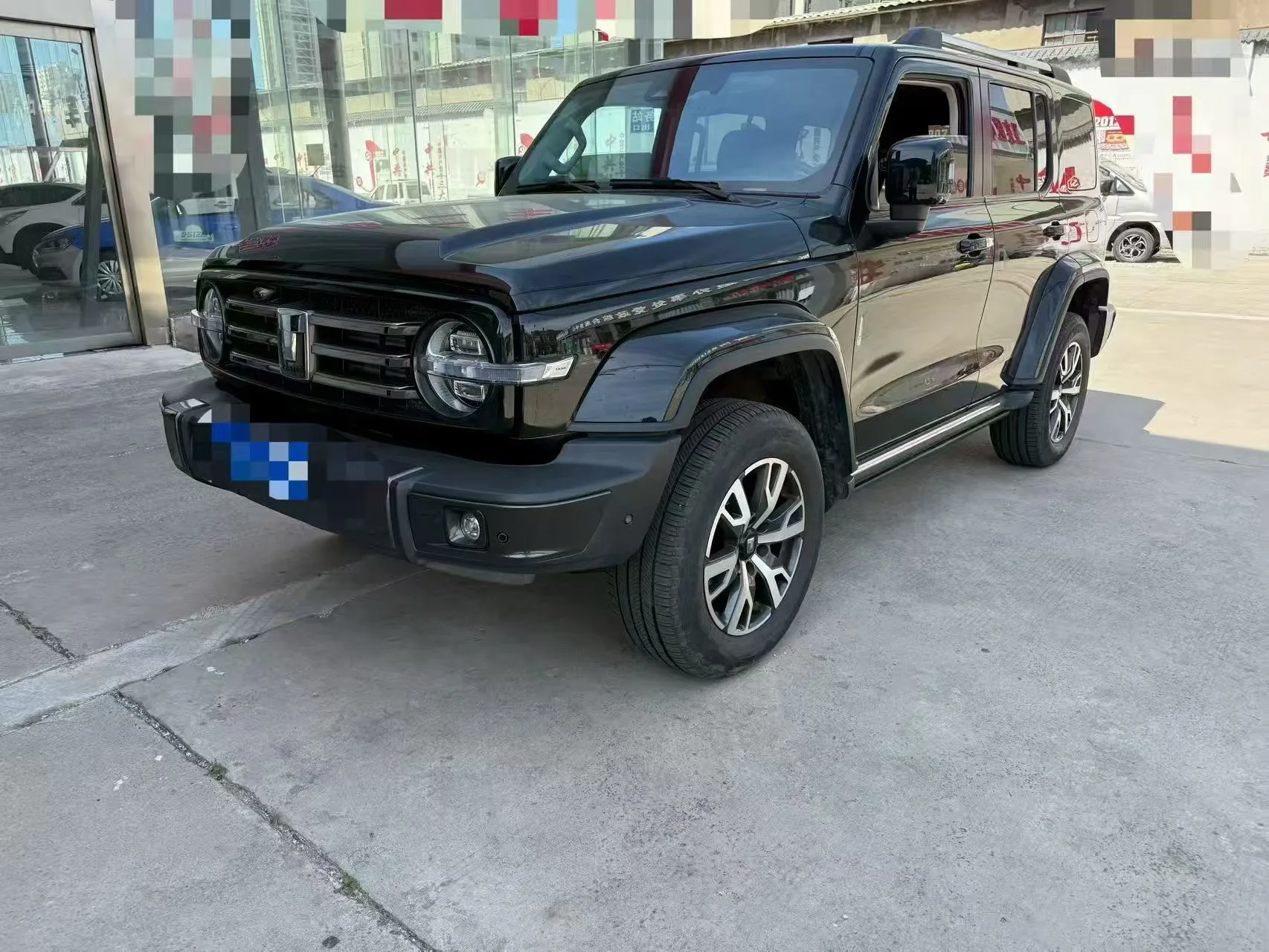 The 2023 Tank 300 City Edition 2.0T is very stylish.