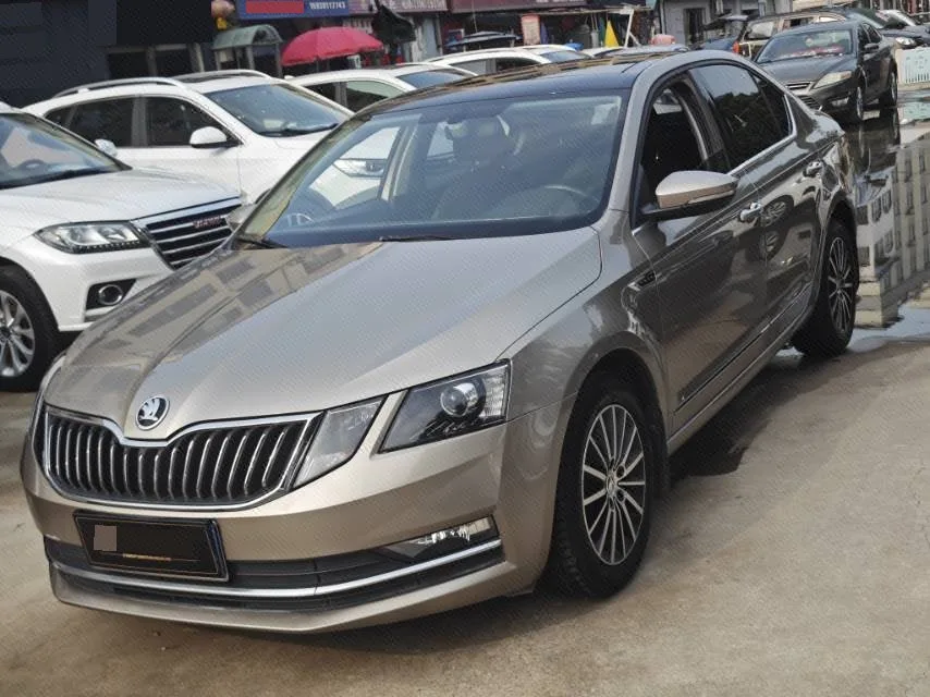 Octavia 2018 TSI230 DSG Comfort Edition