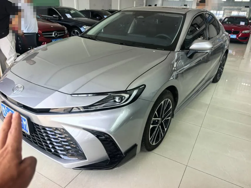 丰田 2026 凯美瑞 杂交种 2.0HSE CVT 运动 一点 自动的