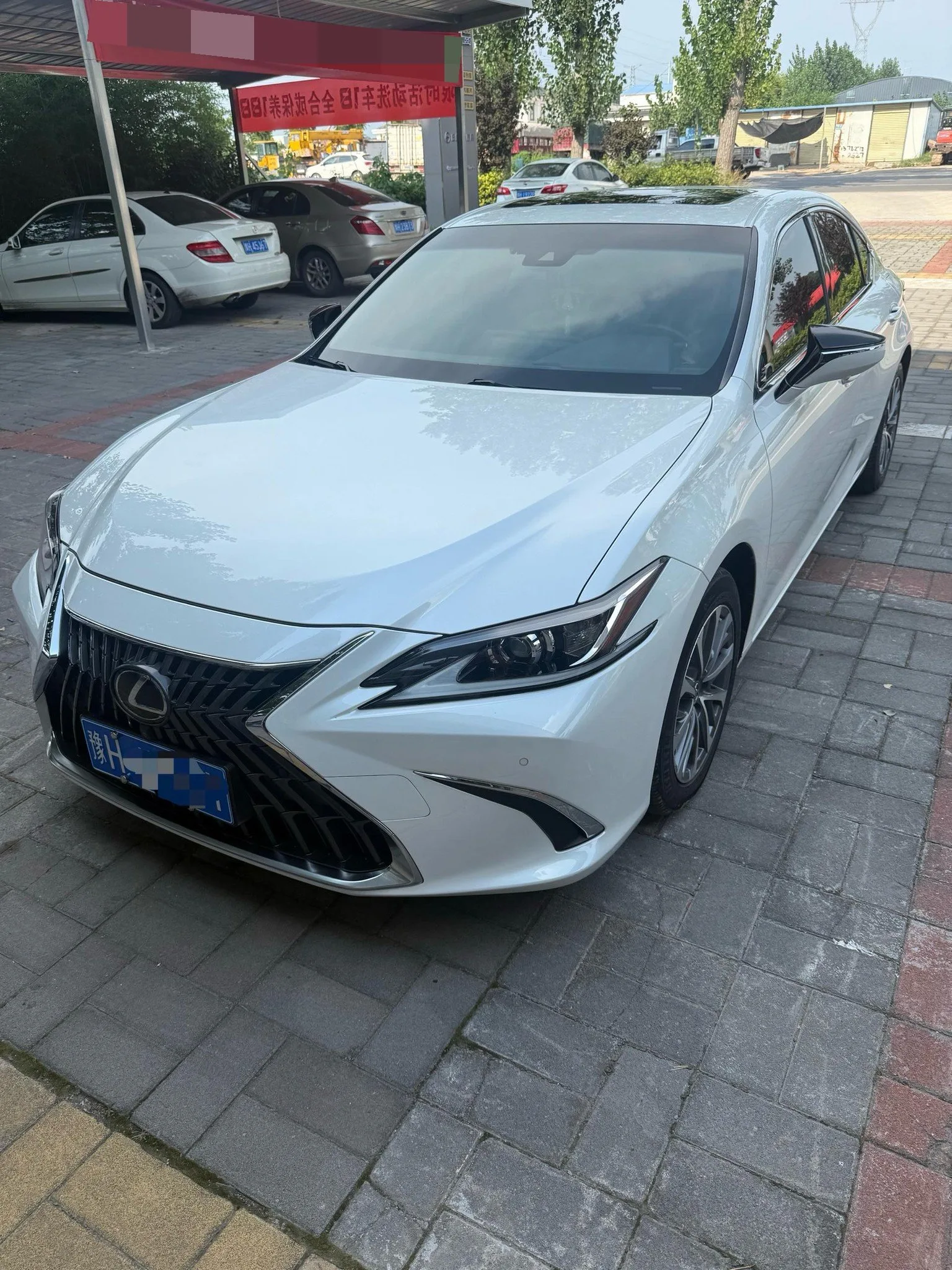 Lexus ES 2021 300h Premium Edition