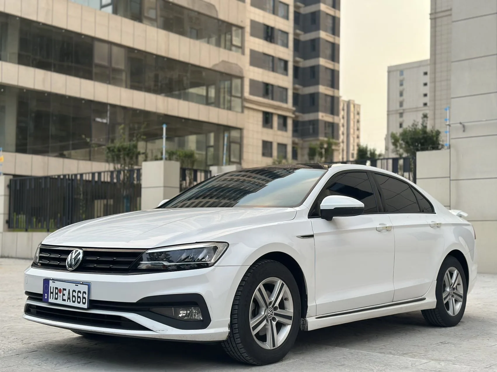 Lamando 2019 230TSI DSG Vision Edition (National V Emission Standard)