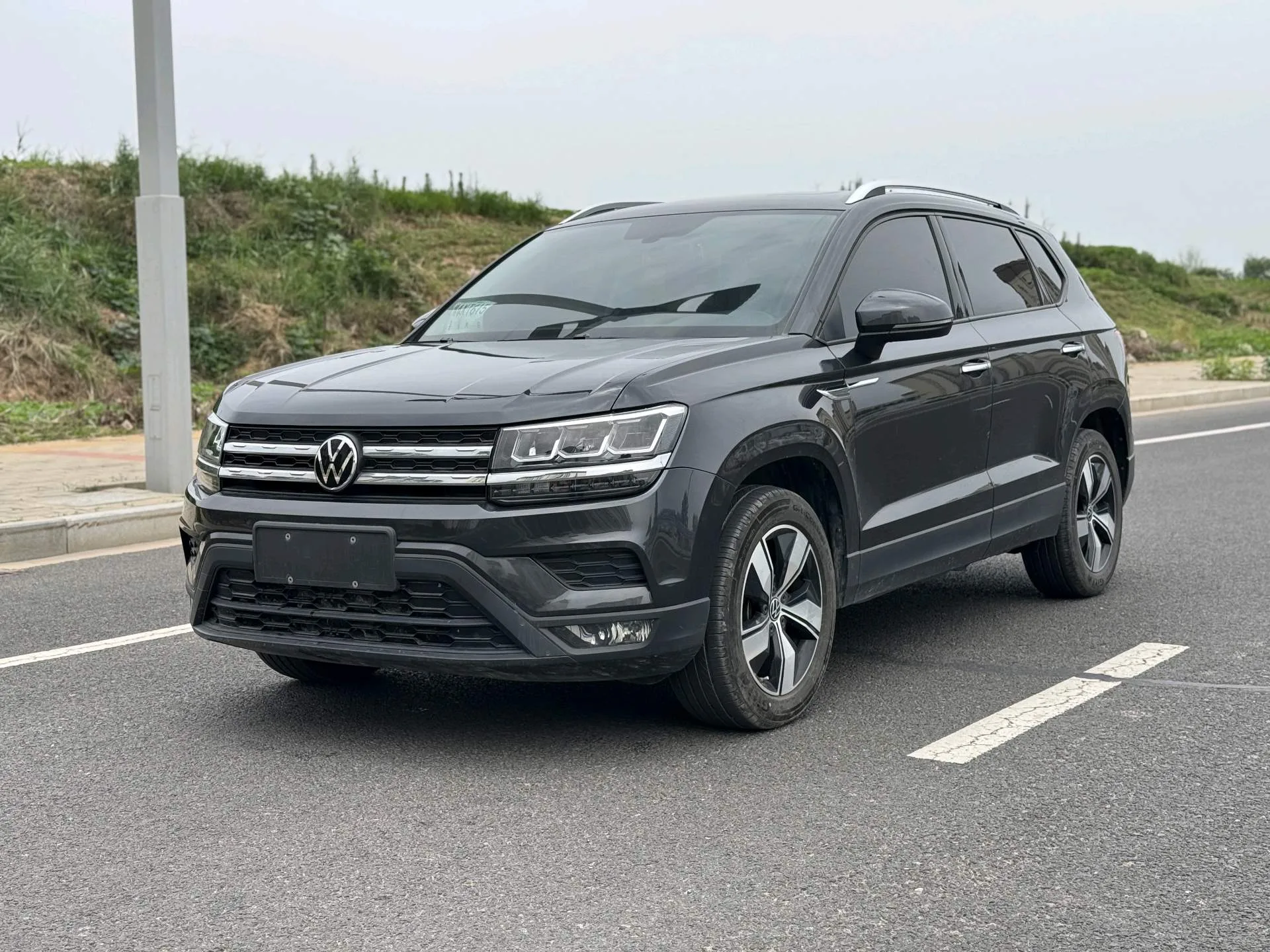 Tharu 2022 280TSI 2WD Comfort Edition