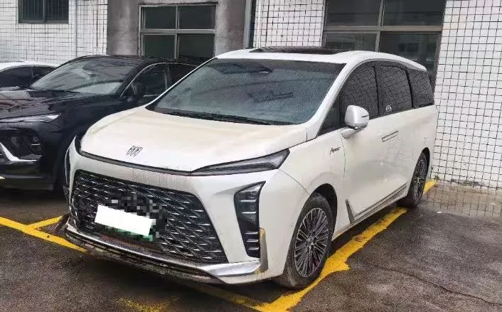 Buick GL8 New Energy 2024 Lu Zun Smart Enjoy Edition 7-Seater
