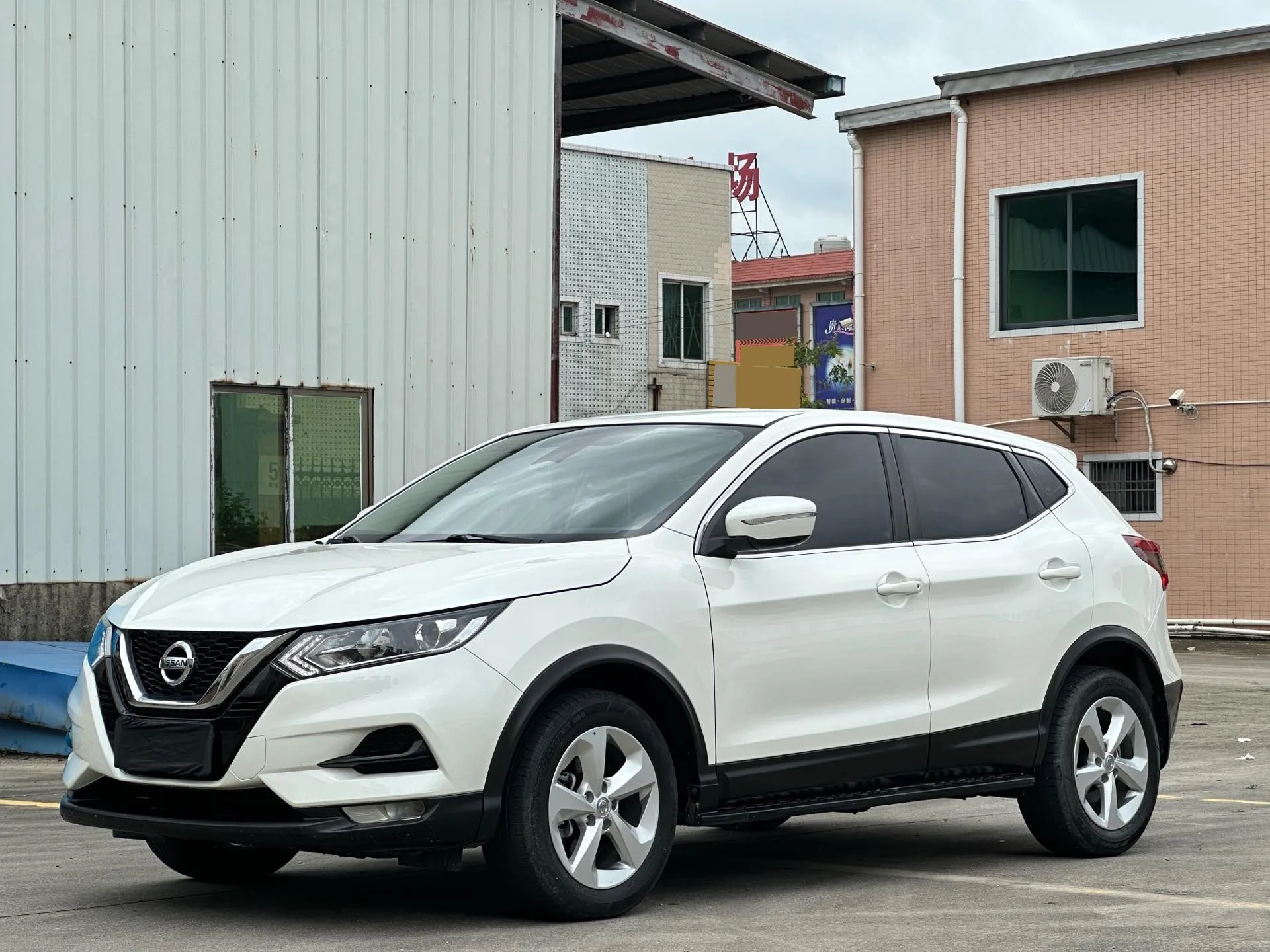 Nissan Qashqai 2021 2.0L CVT Smart Edition