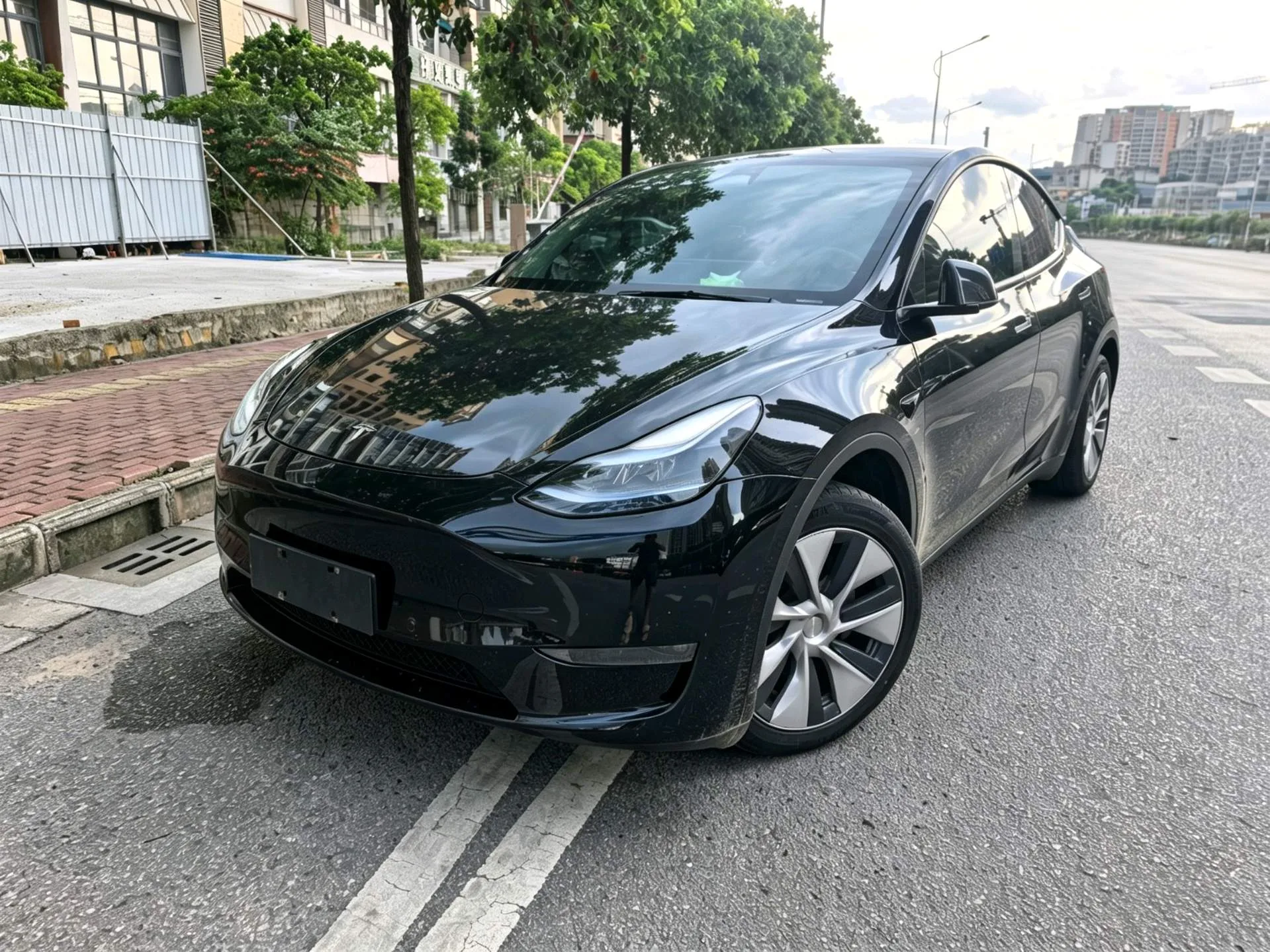 Model Y 2022 Facelift Long Range All-Wheel Drive Version