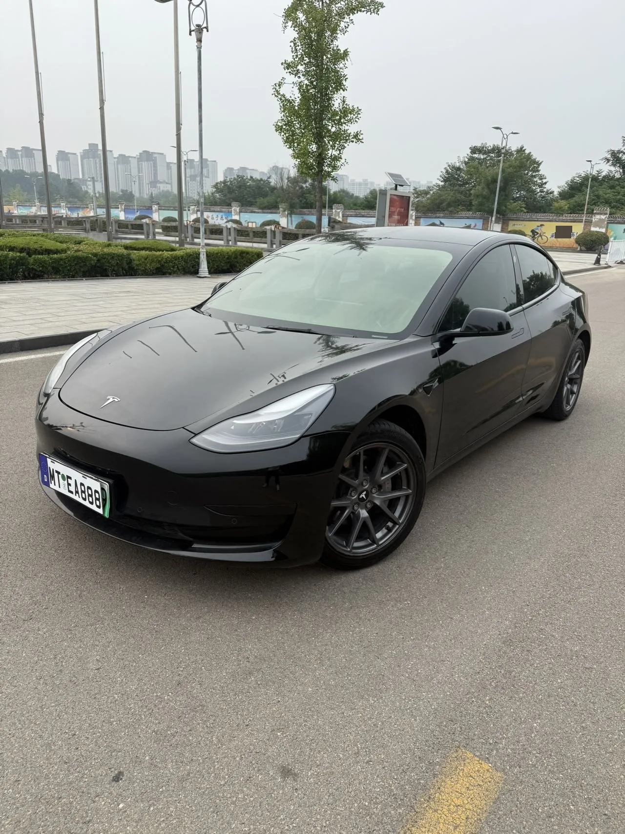 Model 3 2022 Rear-Wheel Drive