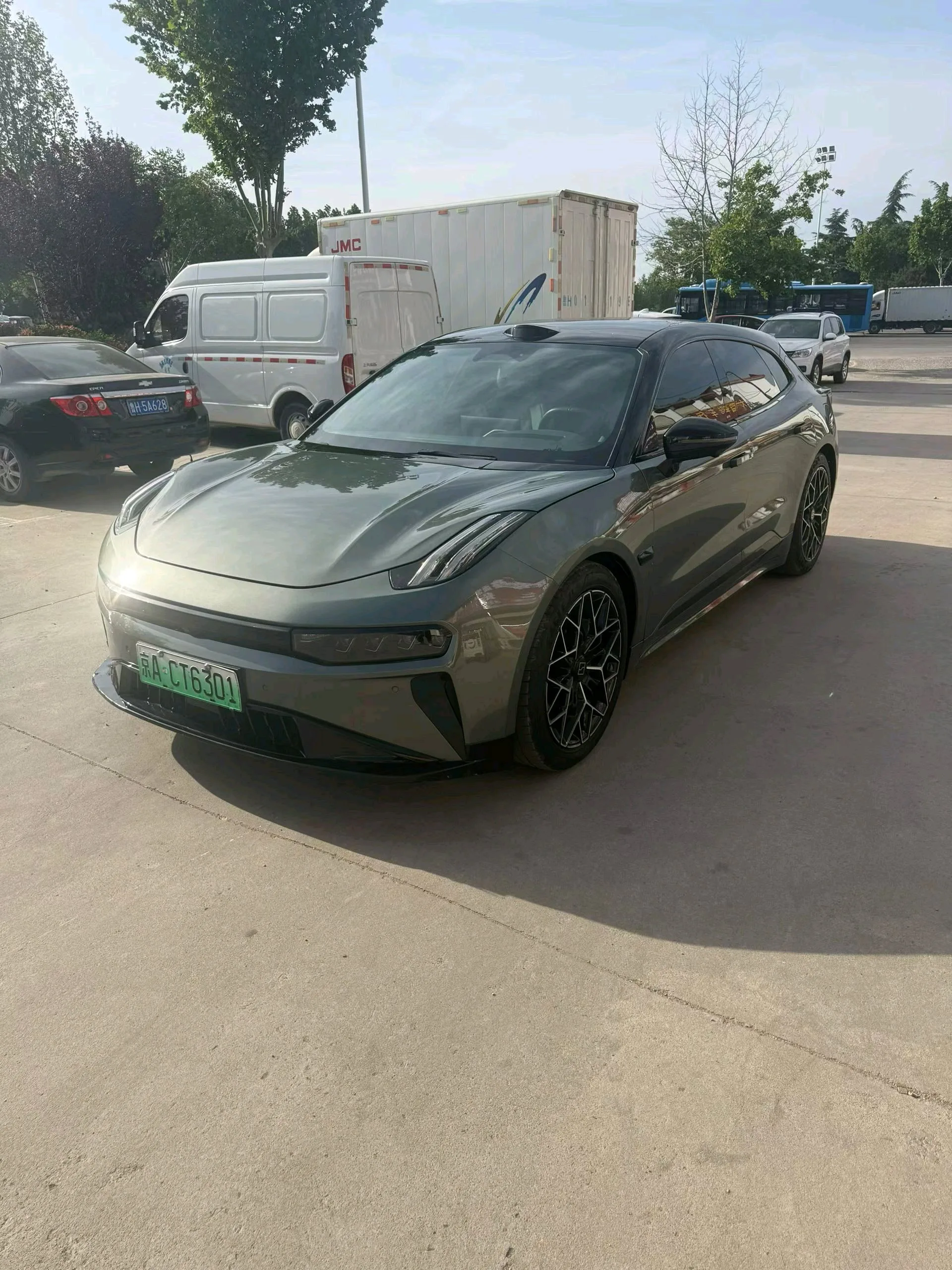 JiKrypton 2025 Model JiKrypton 001 ME Edition 100kWh 4WD Automatic