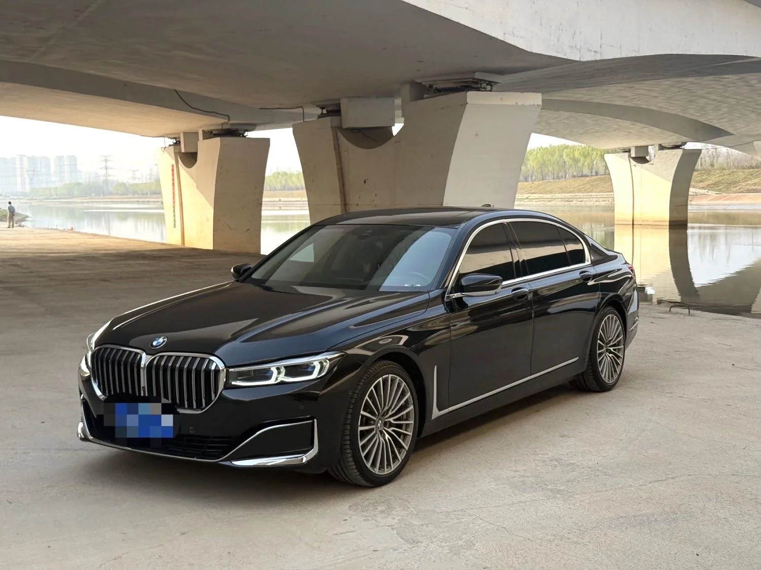 2019 BMW 7 Series 740Li Premium Line Luxury Package