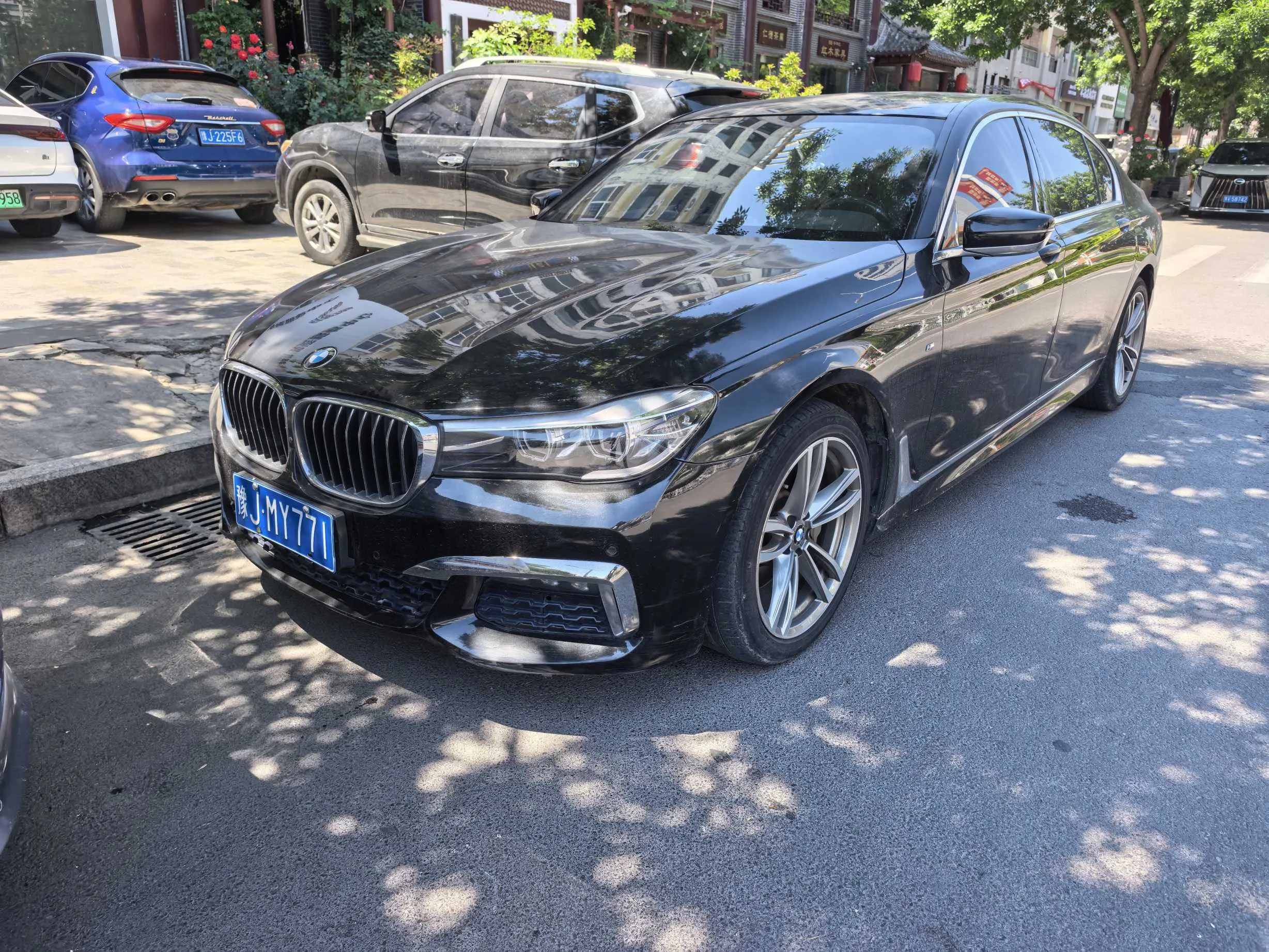 2018 BMW 7 Series 730Li Leading Edition M Sport Package