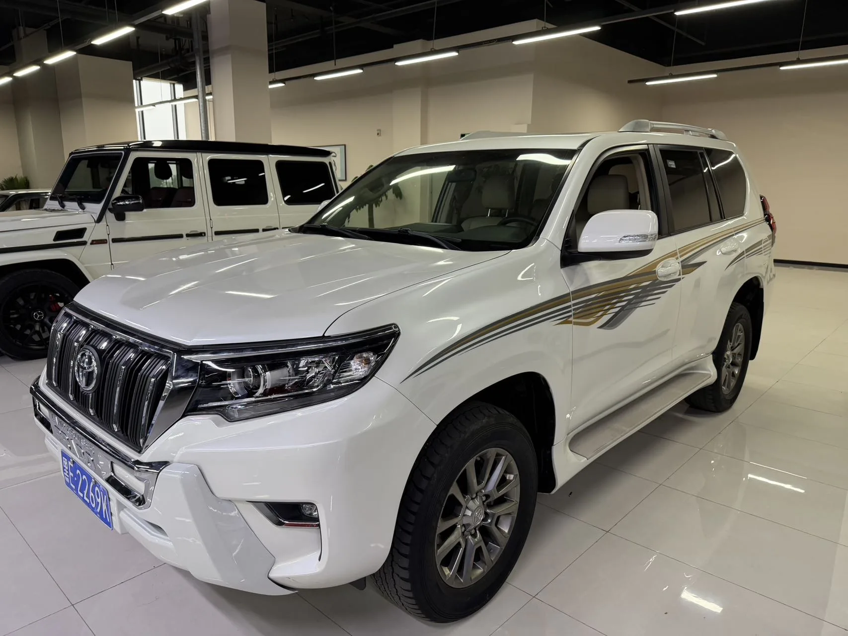 Prado (Imported) 2014 2.7L Automatic Standard Edition