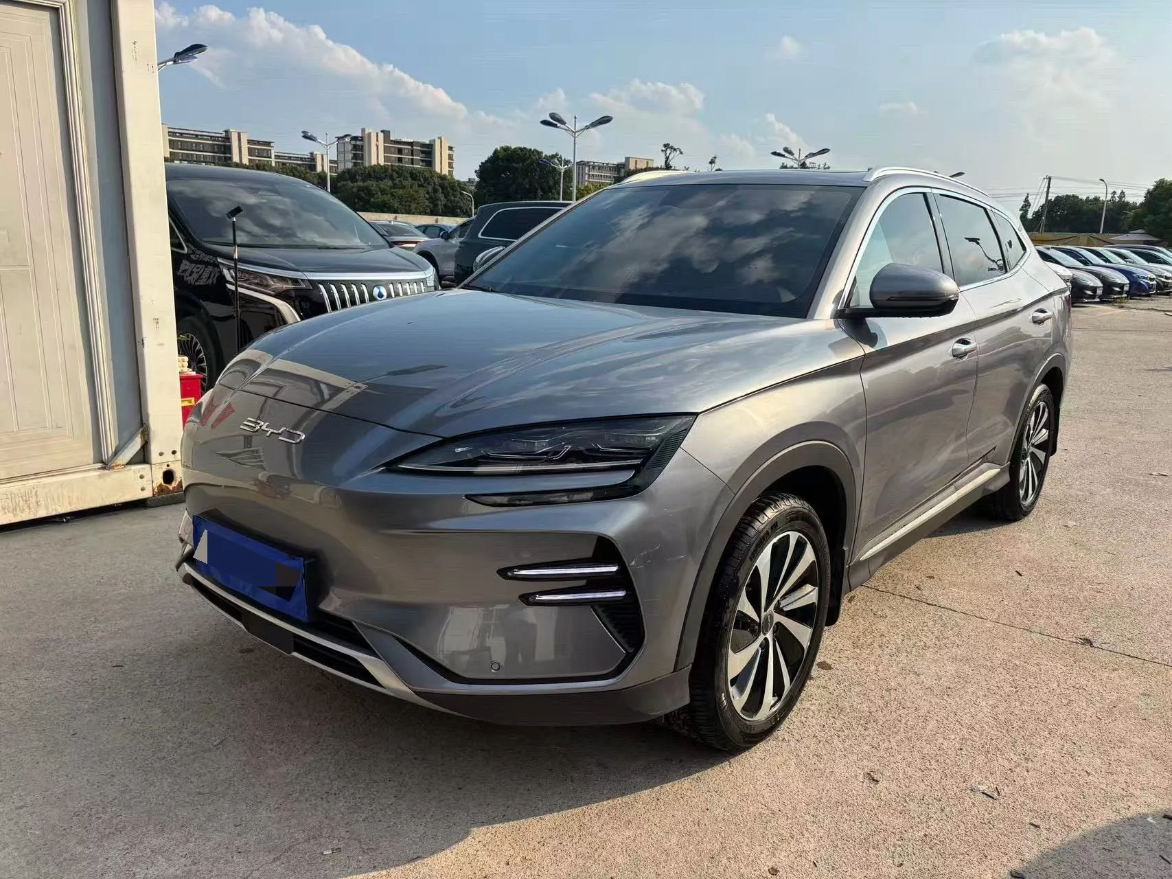 BYD 2023 Song PLUS EV Champion Edition 520KM Luxury Model, Automatic Transmission