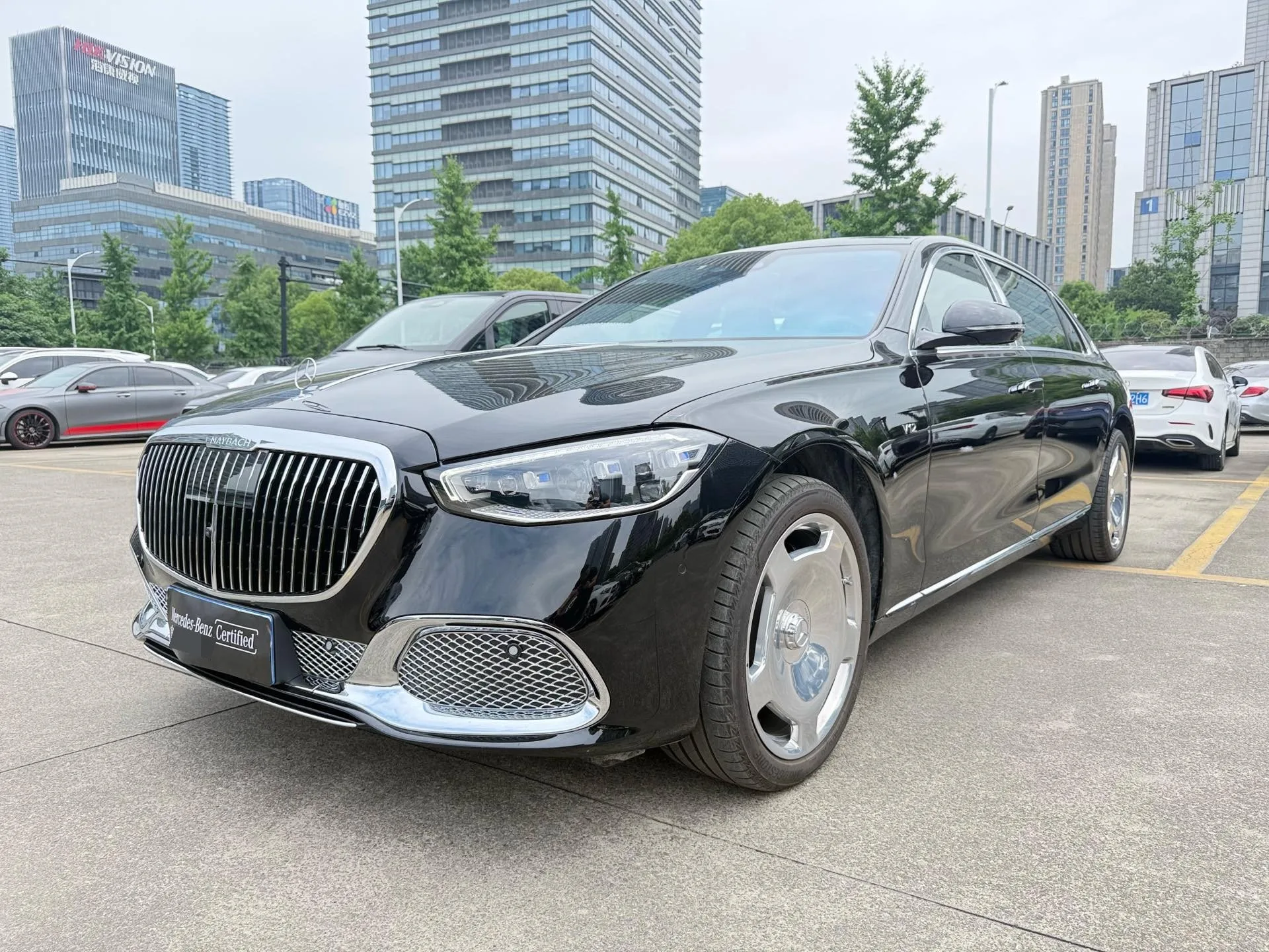 Mercedes-Maybach S-Class (Imported) 2025 S 680 4MATIC 6.0T Automatic