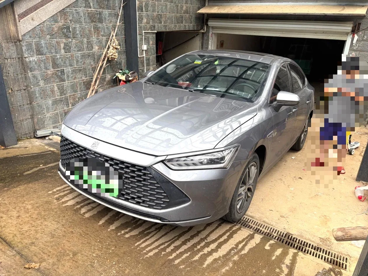 BYD 2023 Qin PLUS DM-i 1.5 CVT Champion Edition Leading Model 120KM Automatic