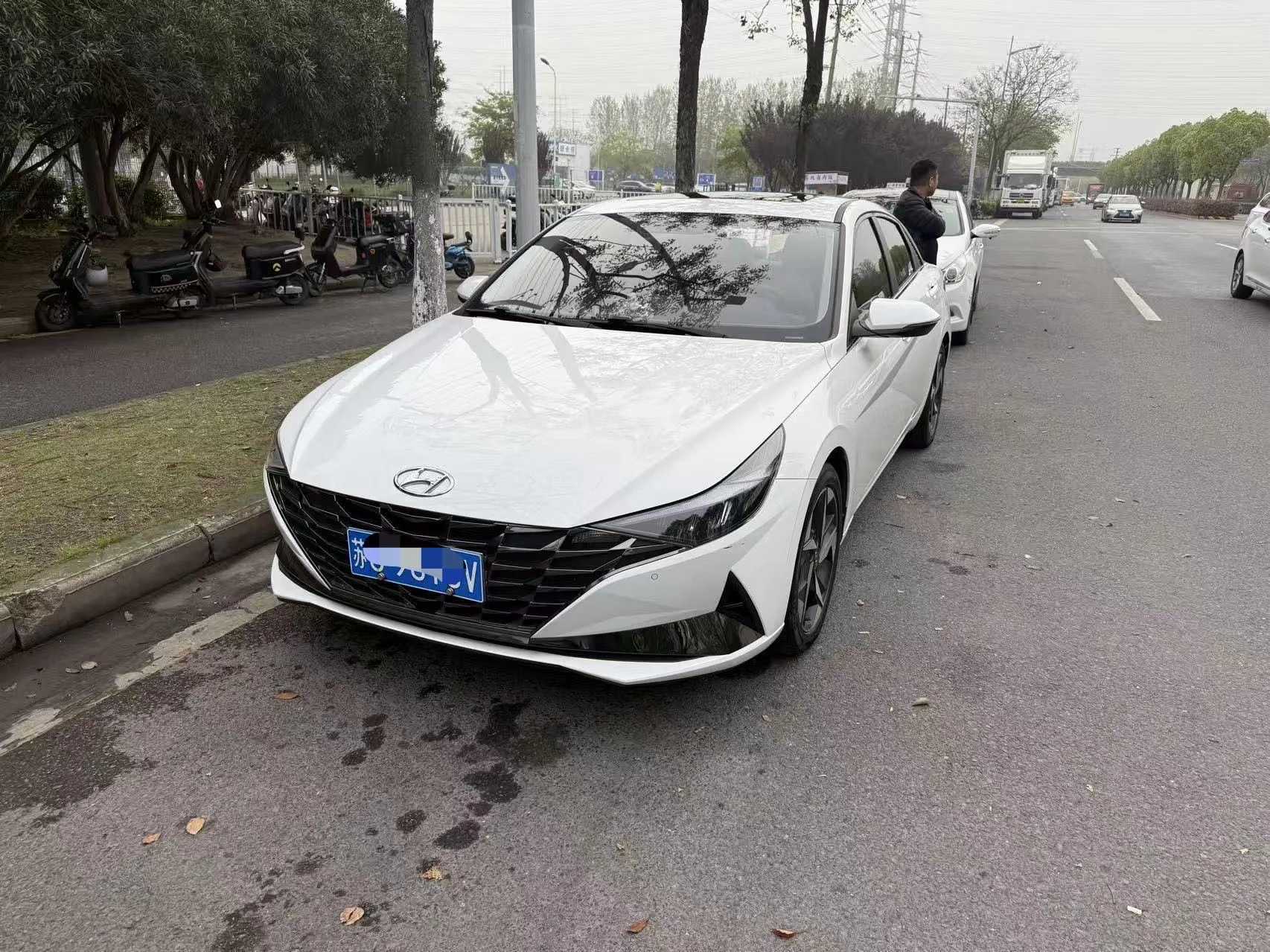 Hyundai Elantra 2021 1.5L CVT GLX Elite Edition