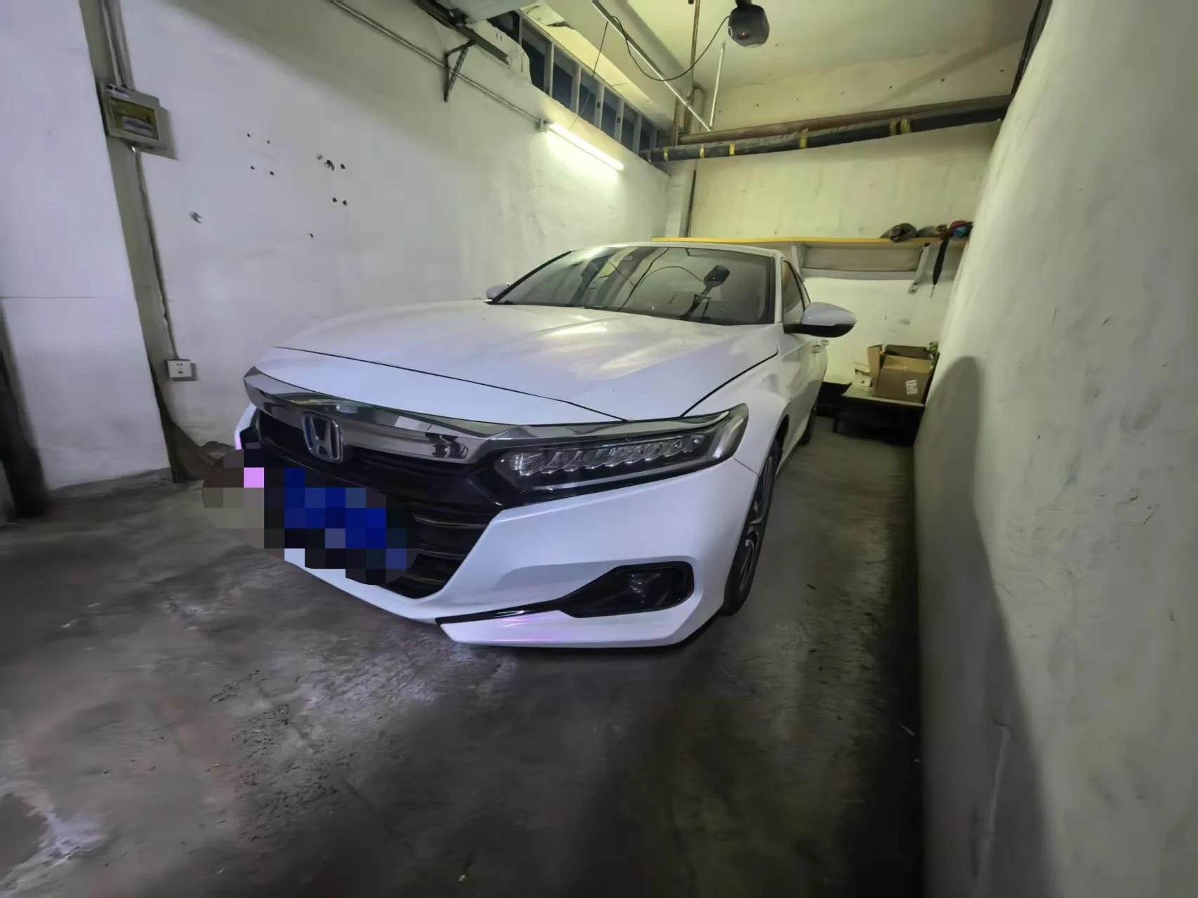 2022 Honda Accord Sharp Hybrid 2.0L Sharp Cool Edition