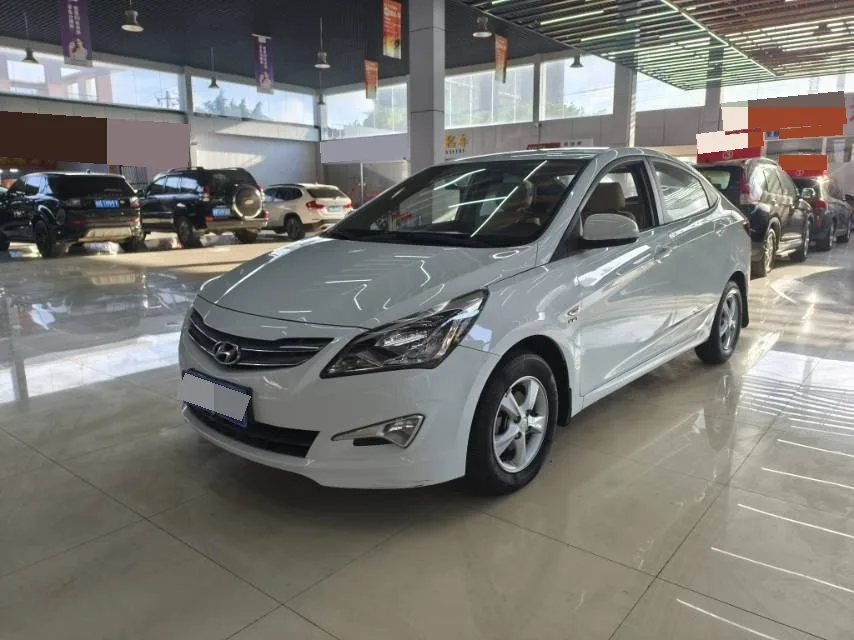 2014 Hyundai Reina 1.4L Automatic Intelligent GLS