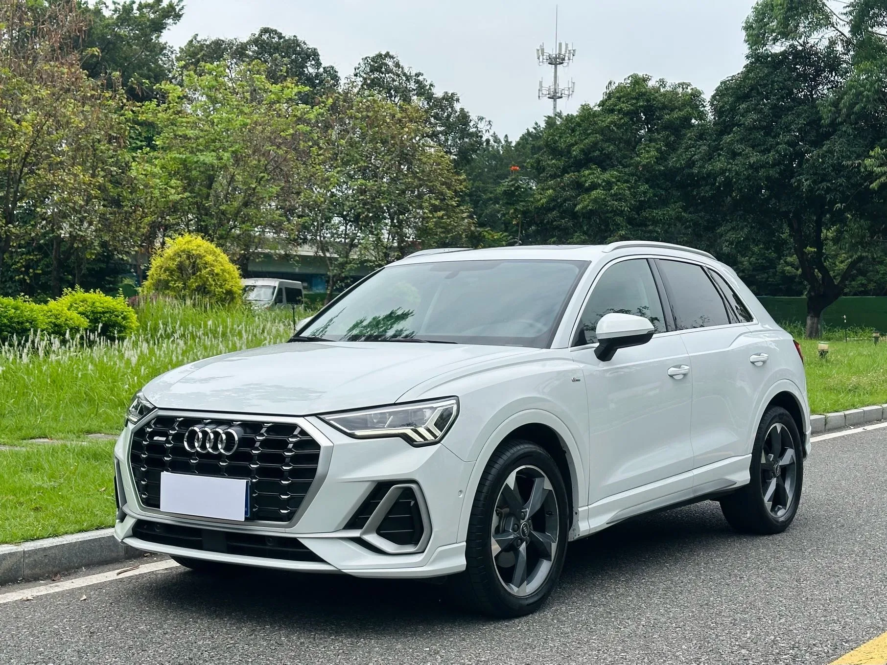 Audi Q3 2022 35 TFSI Fashion Dynamic Edition