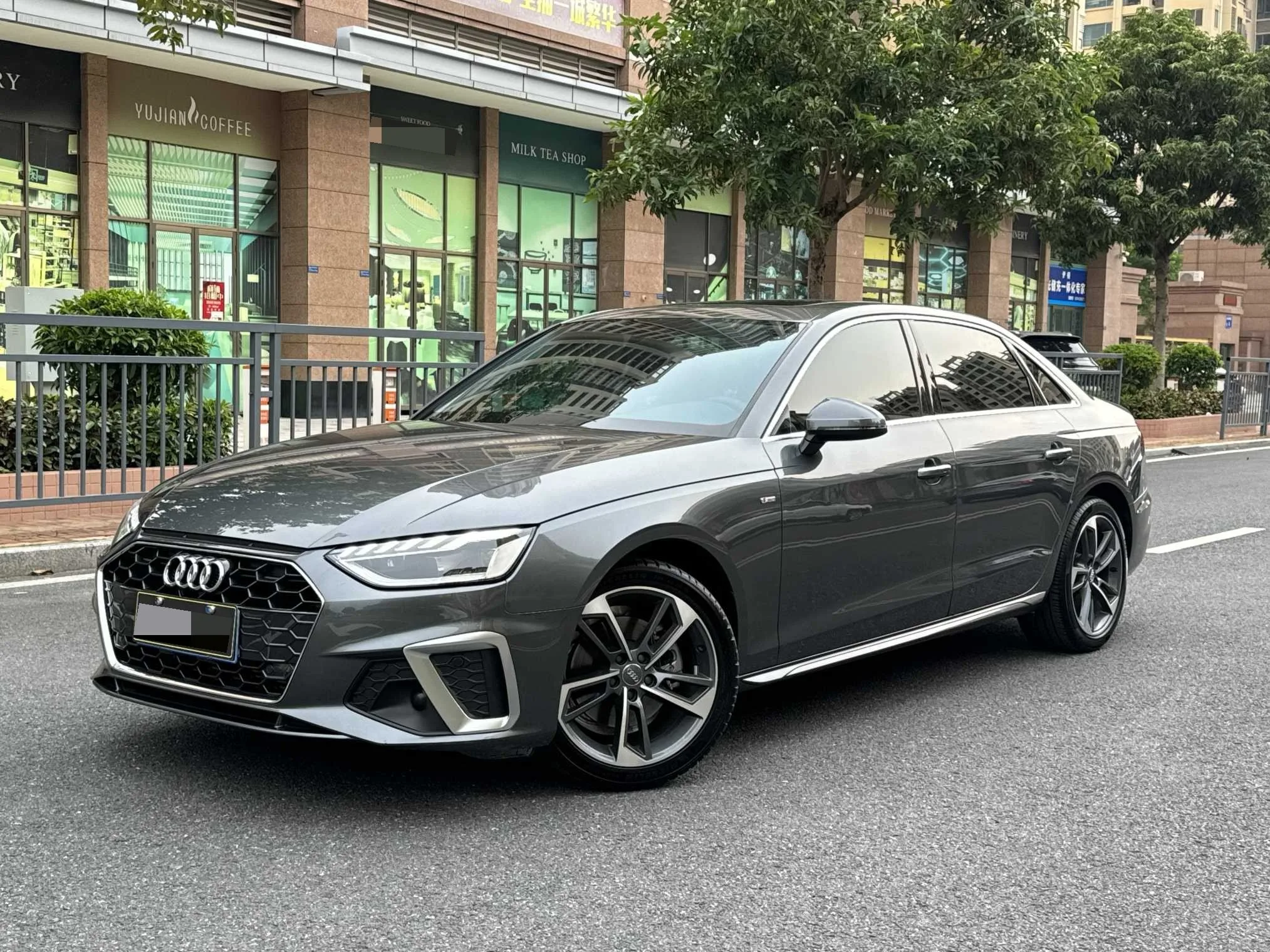 Audi A4L 2020 40 TFSI Fashion Dynamic Edition