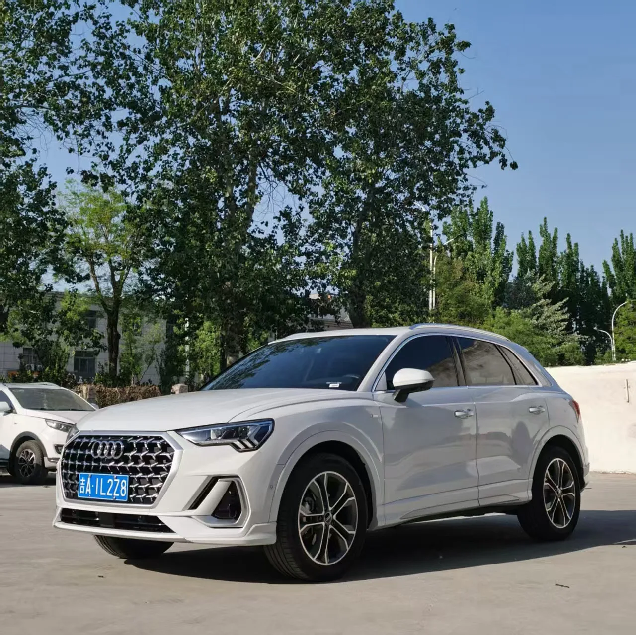2024 Audi Q3 2.0 TFSI 40 TFSI RS Package "Racing Speed" Edition, Automatic Transmission