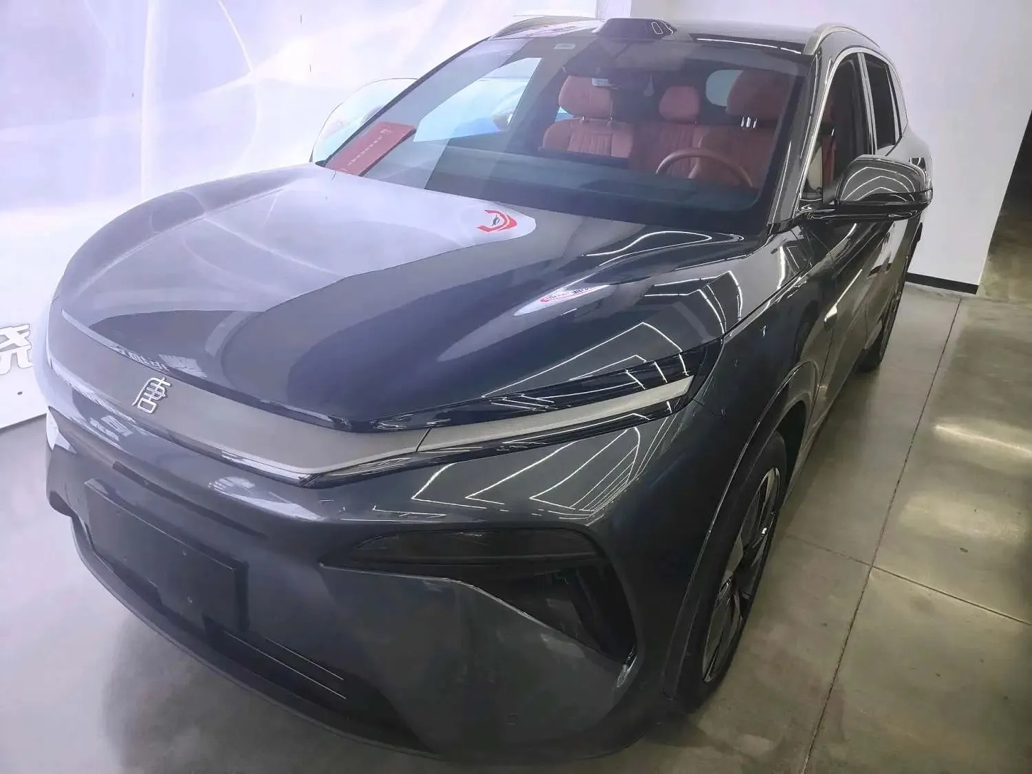 Tang L 2025 EV 670KM LiDAR Flagship