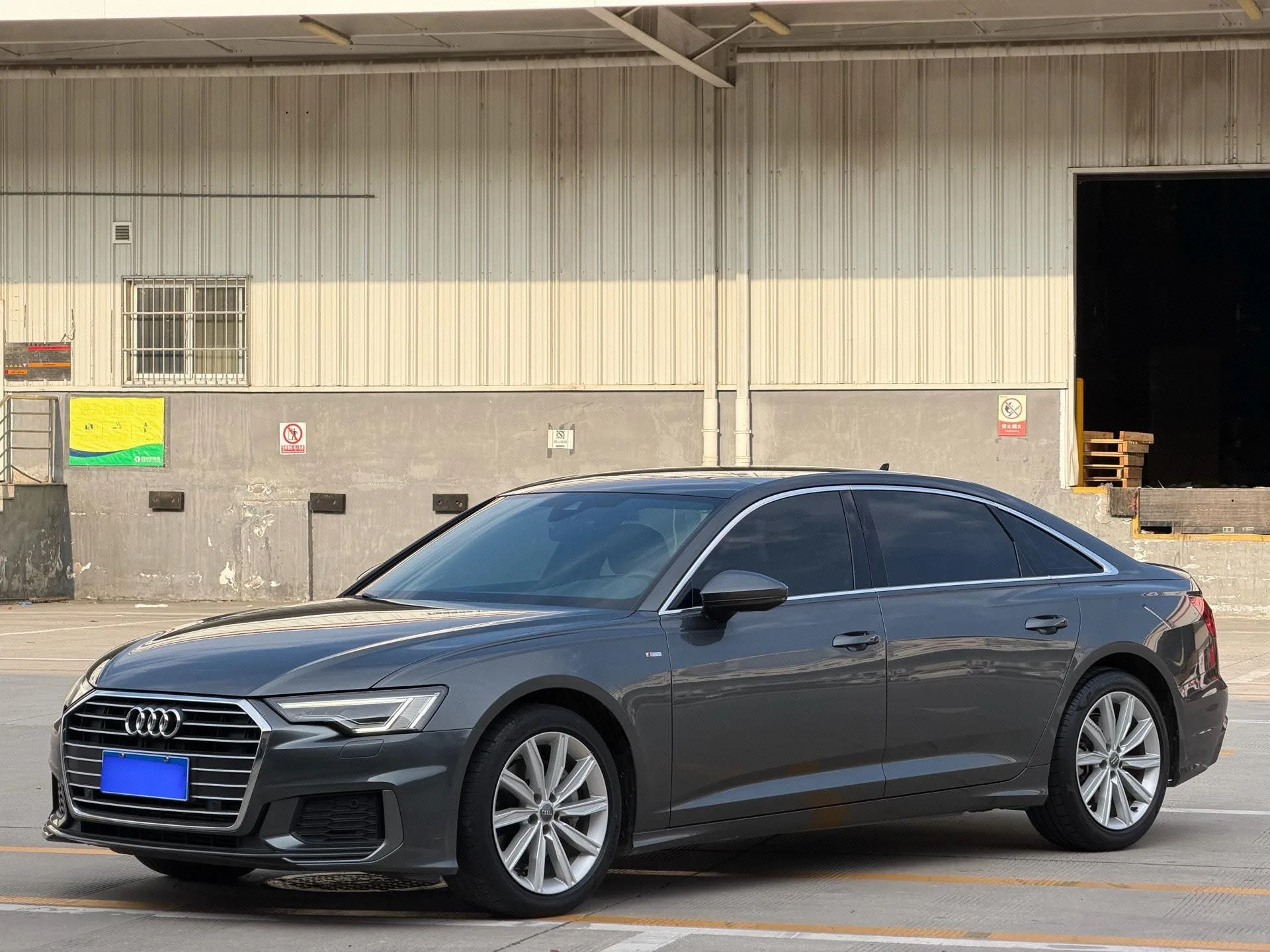 Audi A6L 2022 45 TFSI Premium Dynamic Edition