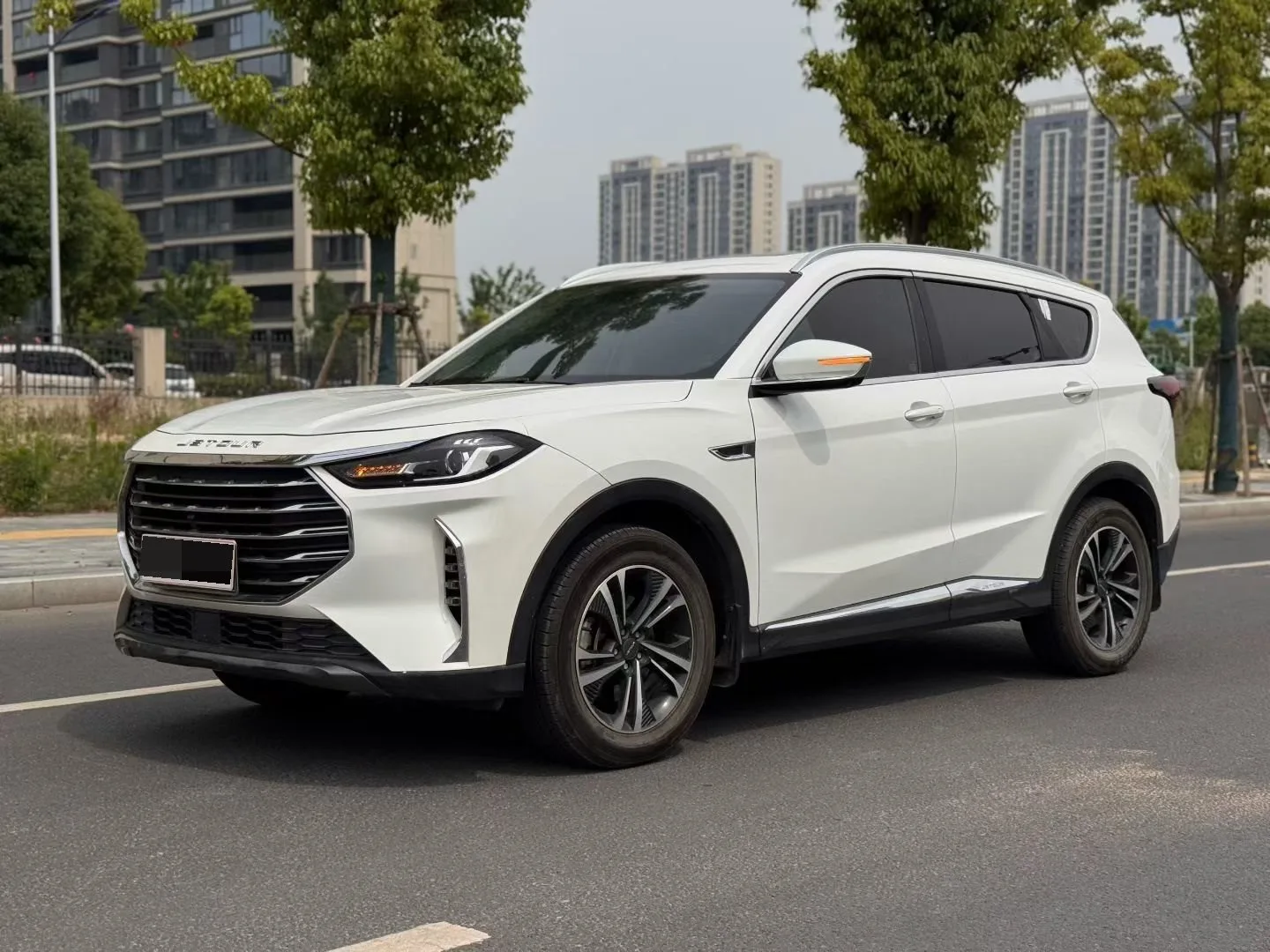 Jietu X70 PLUS 2021 Model Year 1.5T DCT Mountain Edition 7-Seater