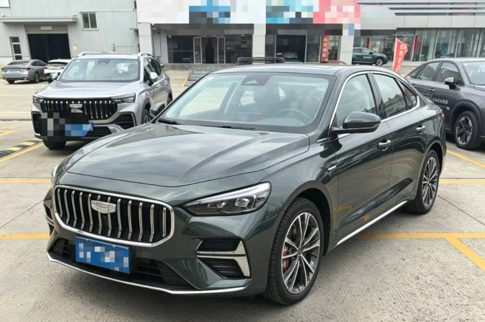 Geely 2026 Emgrand Sedan 1.5T Flagship Automatic