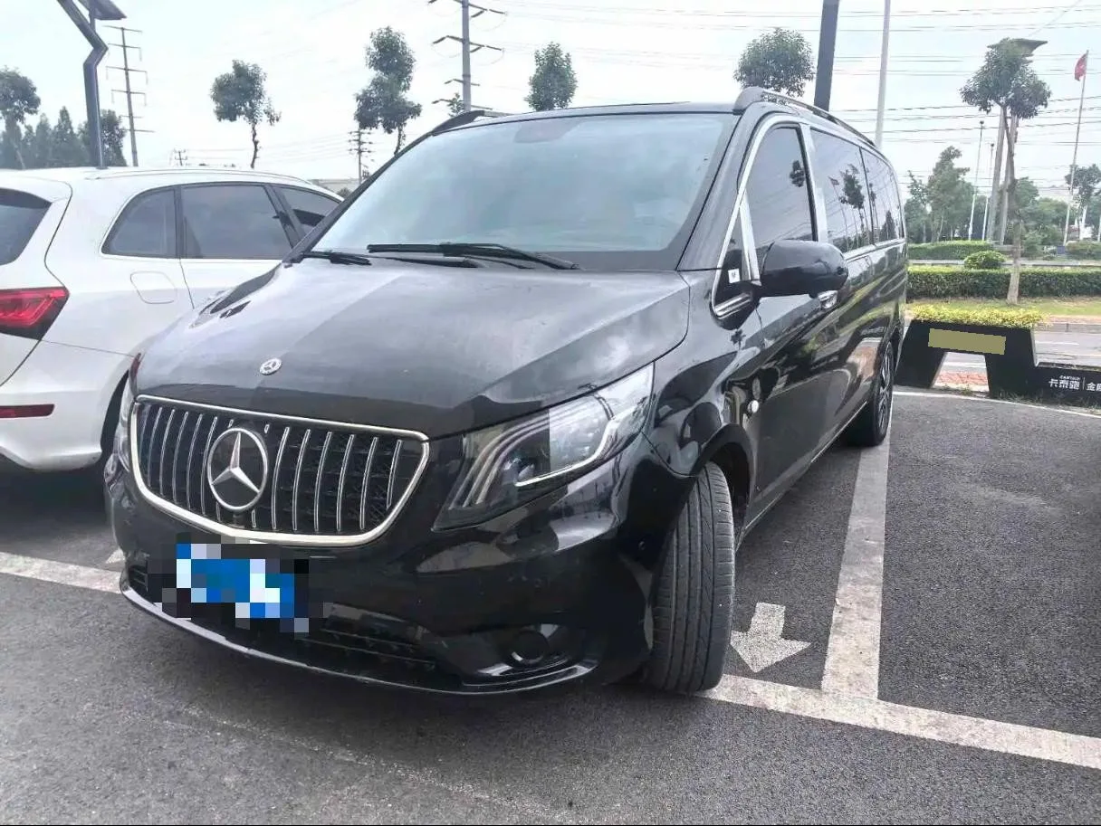 Mercedes-Benz 2023 Vito 2.0T Elite Edition 7-seater Automatic