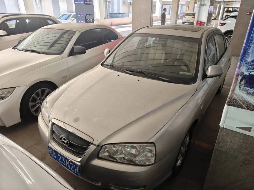 Хён Elantra 2007 1,6 l Автоматический Роскошь