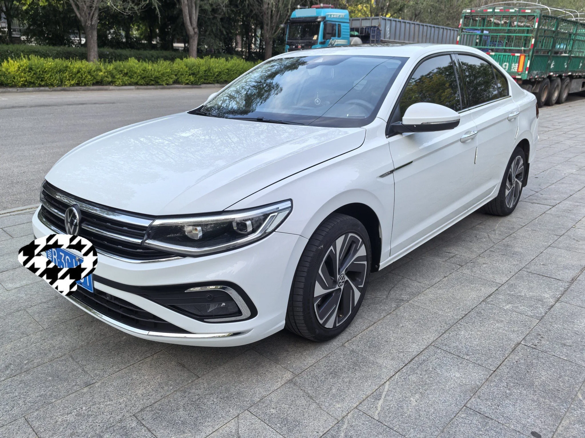 2023 Volkswagen Bora 300TSI DSG Basic Model