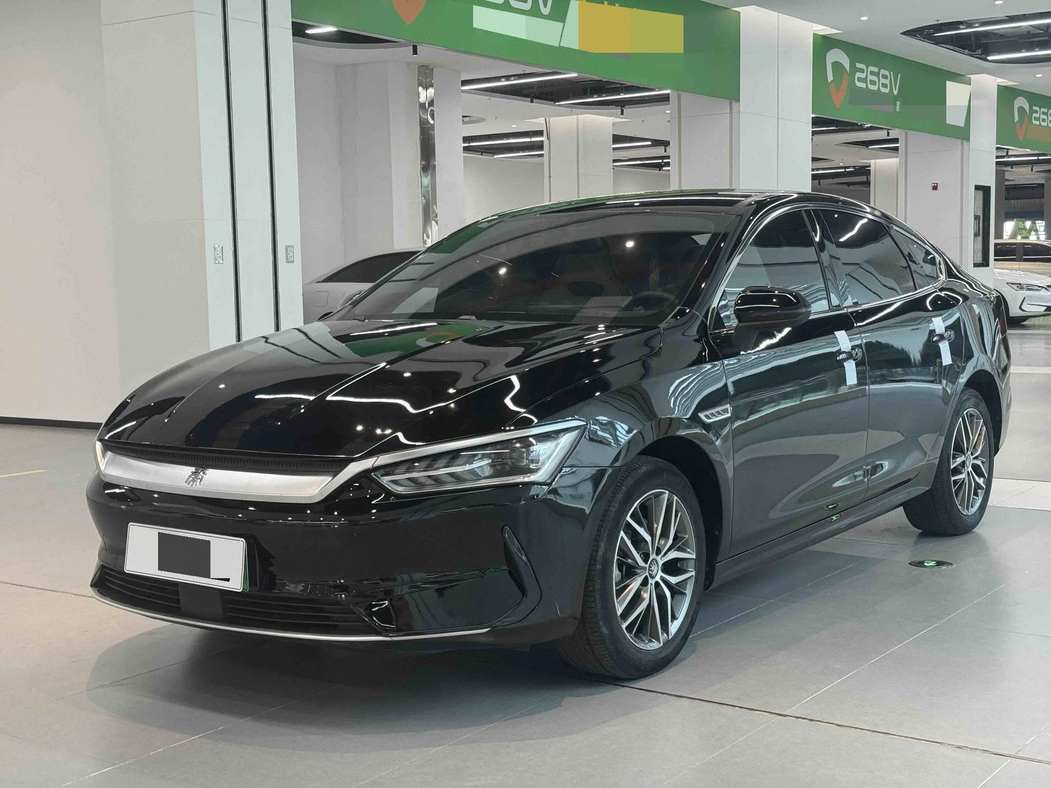 BYD 2024 Qin PLUS EV 510KM Glory Edition Leading Model Automatic
