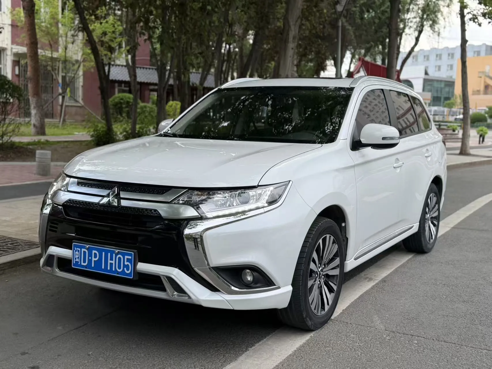 Outlander 2020 2.0L 2WD Enjoy Edition 5-seater