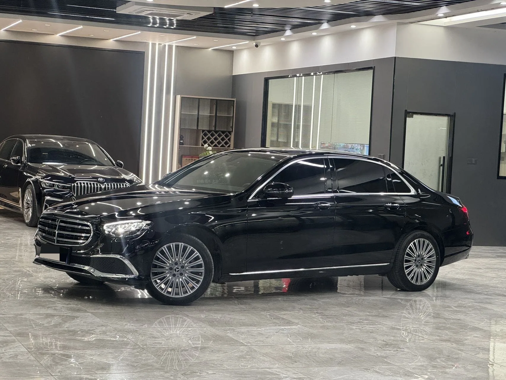 Mercedes-Benz E-Class 2023 E 300 L Luxury