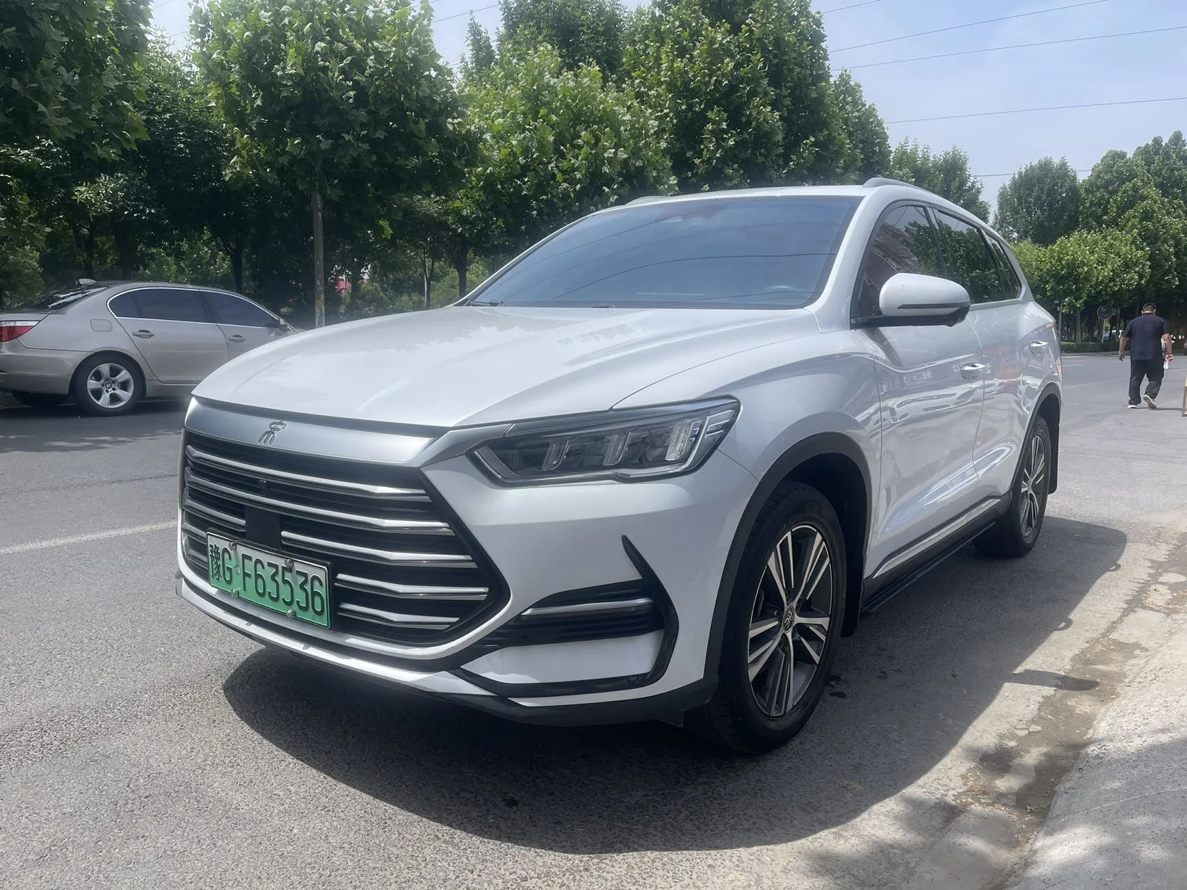 Song MAX New Energy 2022 DM-i 51KM Luxury Edition