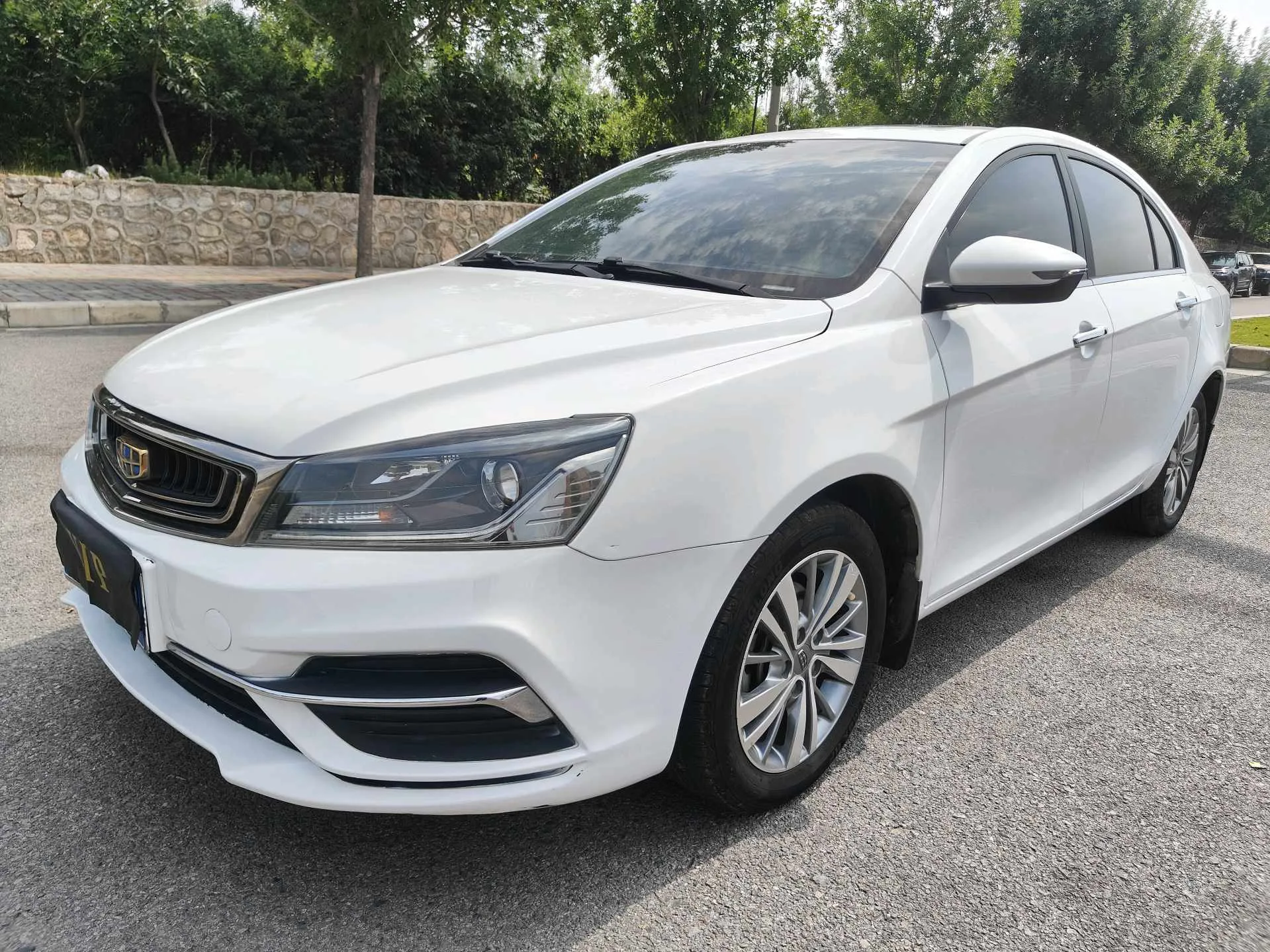 Geely Emgrand 2018 1.5L CVT Upward Connected Edition