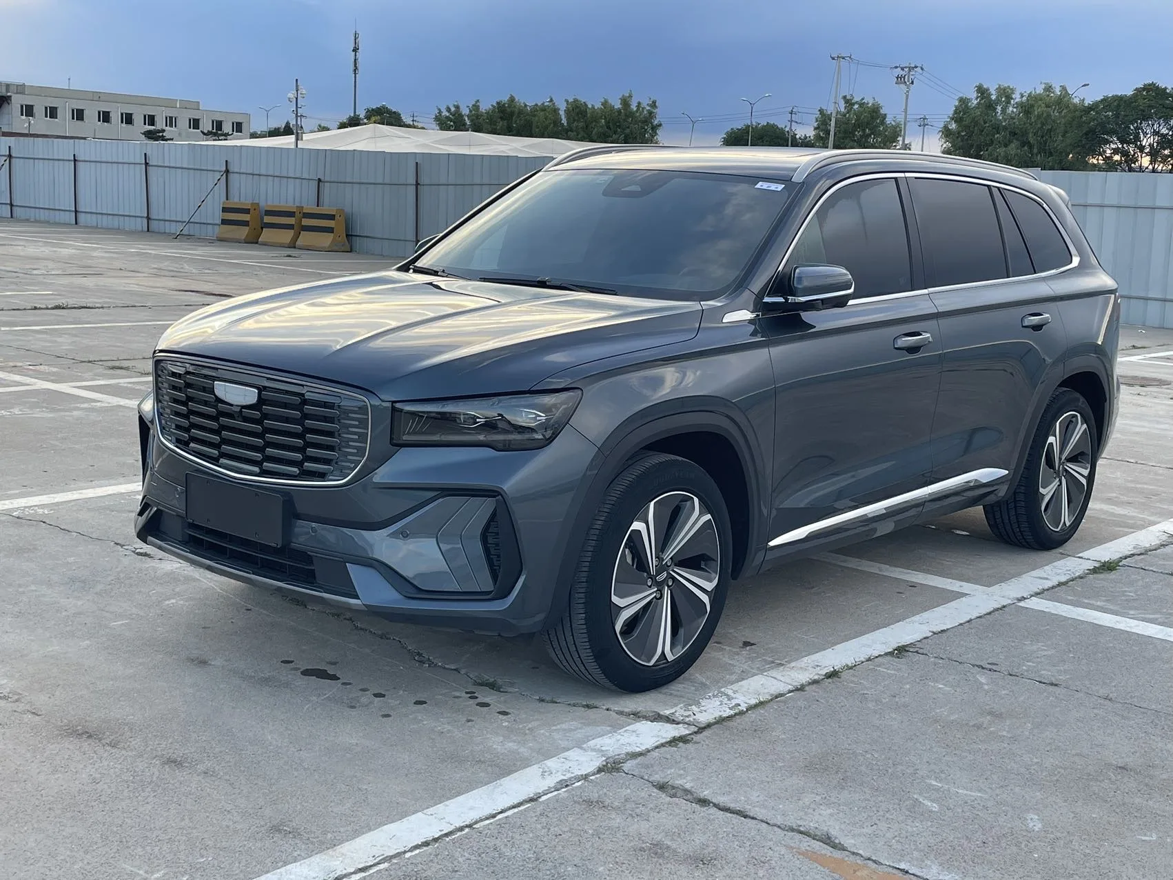 Xingyue L 2022 1.5T Thor Hi·F Hybrid Super Rui